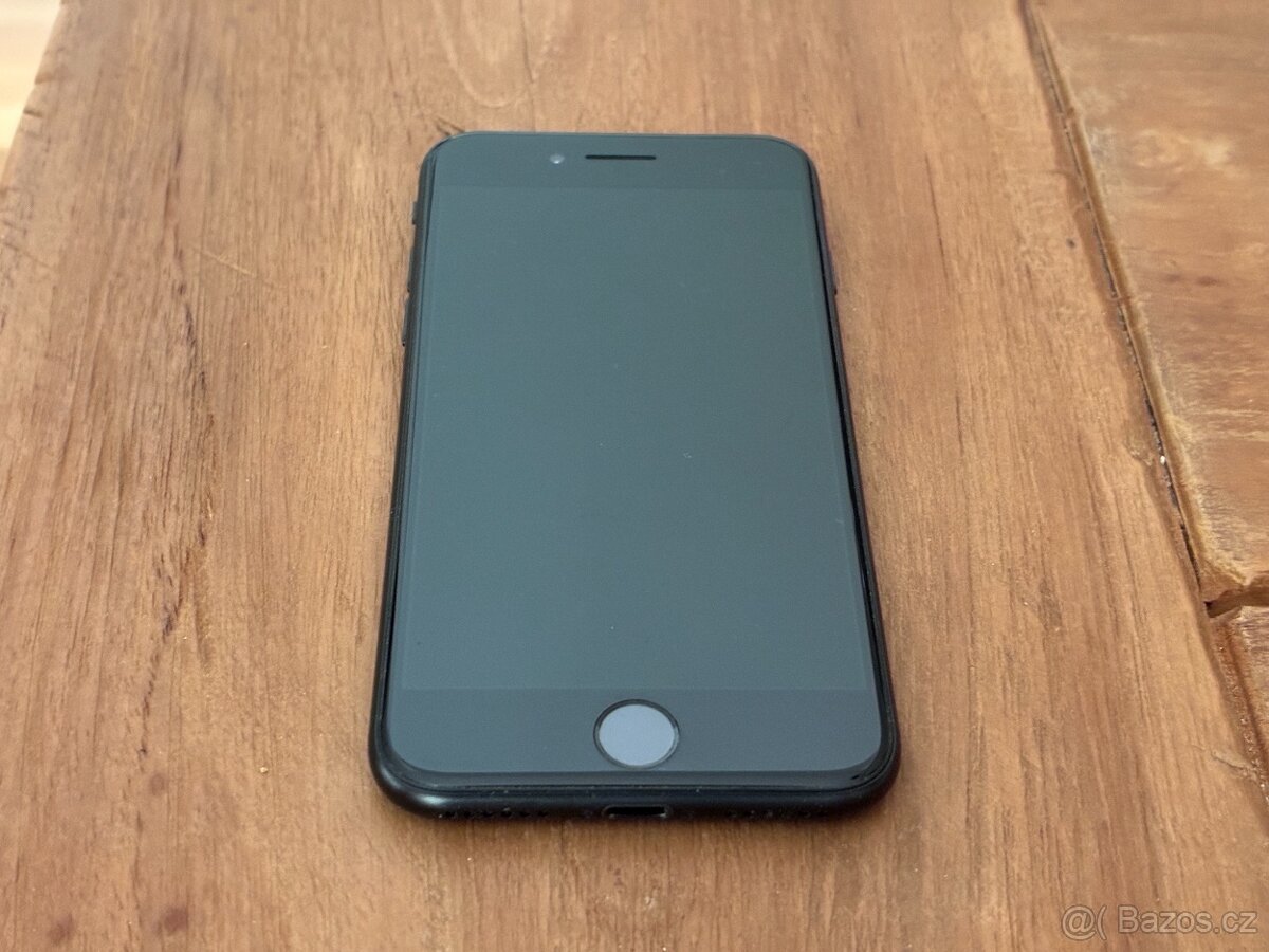 iPhone SE 2020 64 GB Black