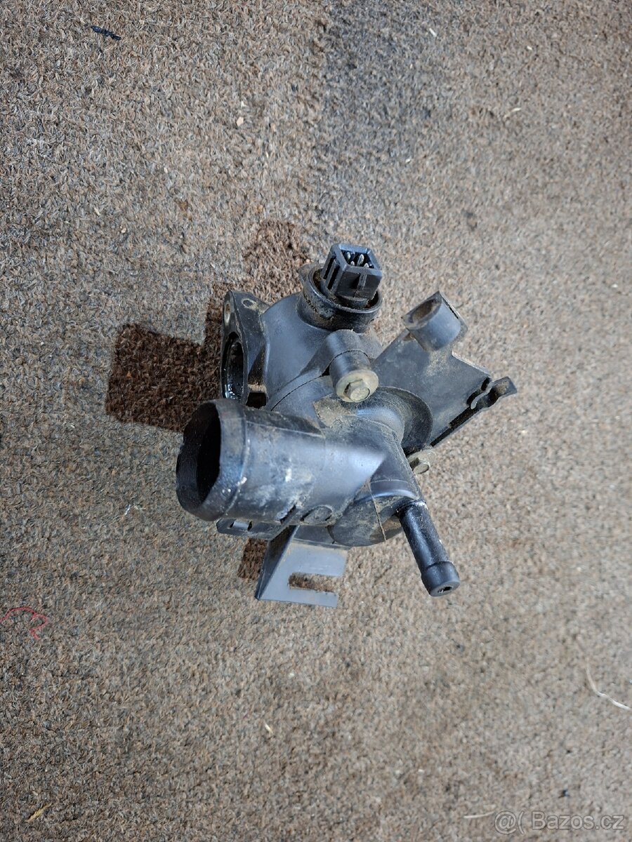 Komora termostatu Škoda Felicia