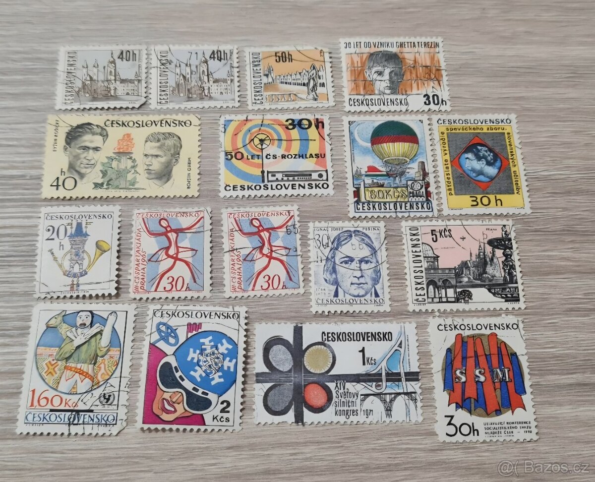 Poštovní známky - československé / zahraniční