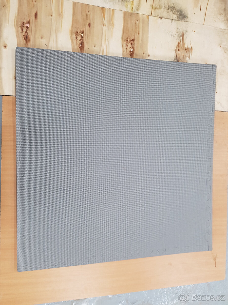 TATAMI - podložky žíněnky šedé, nové