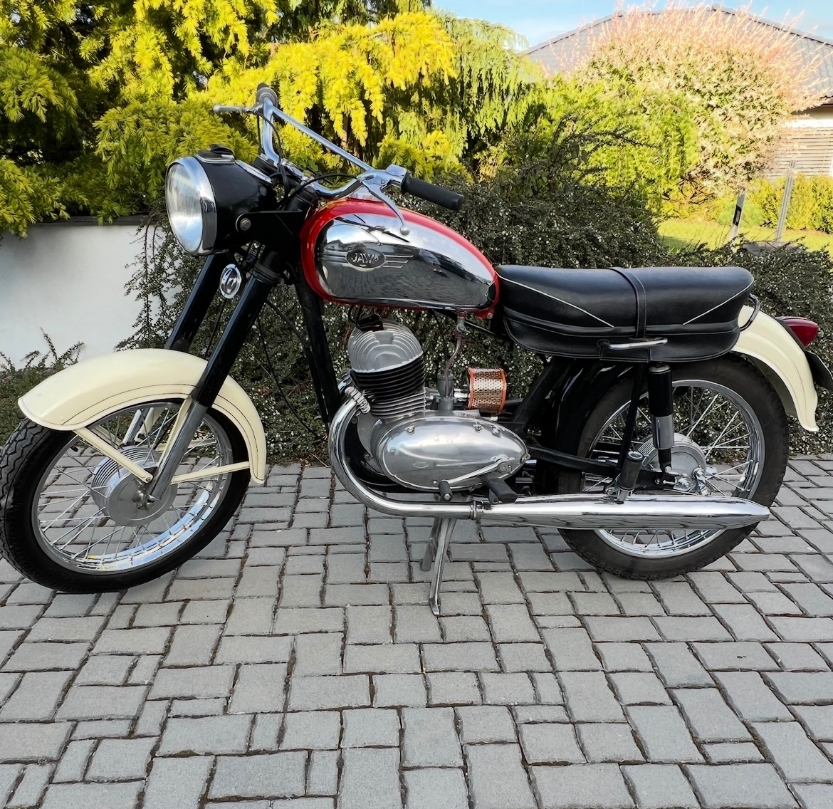 Prodám raritní Jawa 350 Californian 1,Originál moto,Doklady