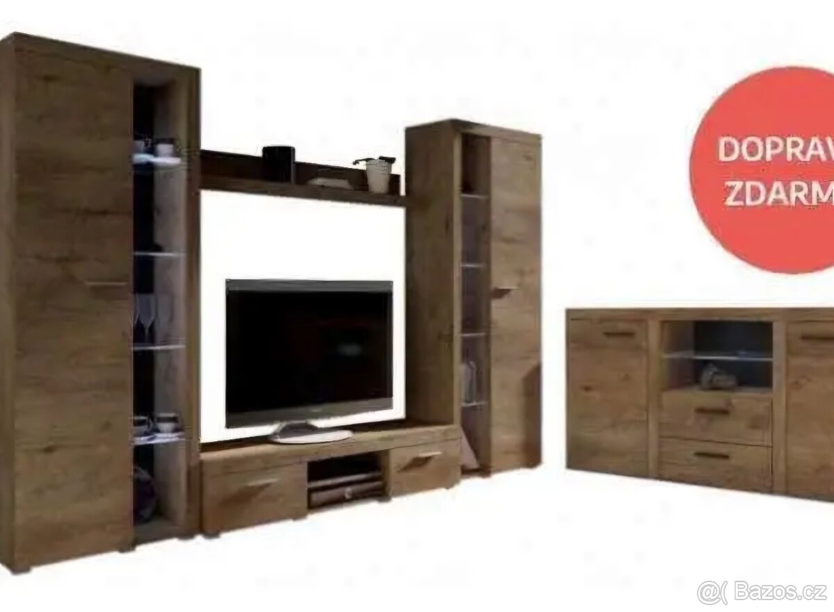 Velká obývací stěna s komodou