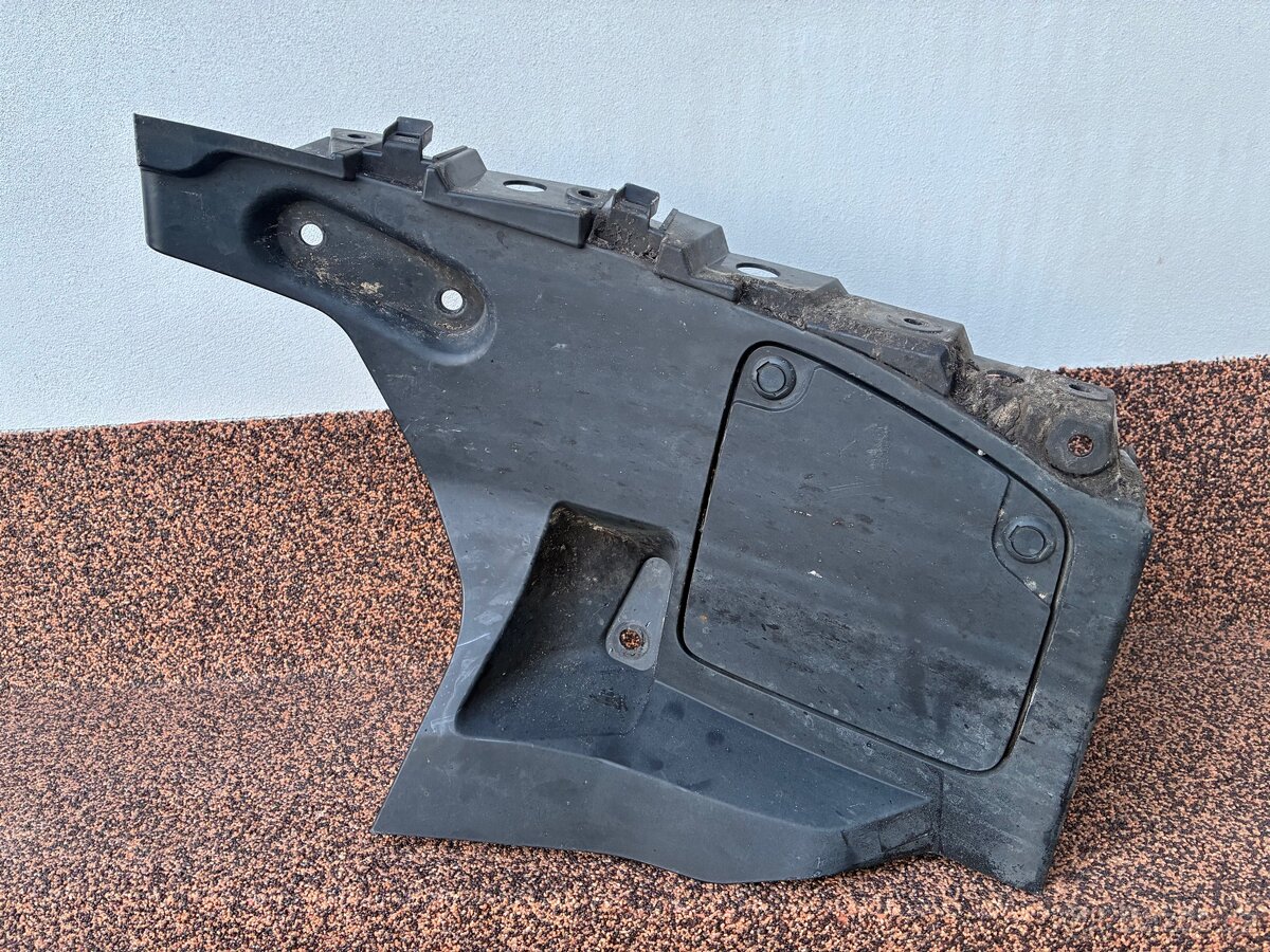 Mazda CX-5 KF levý zadní podběh