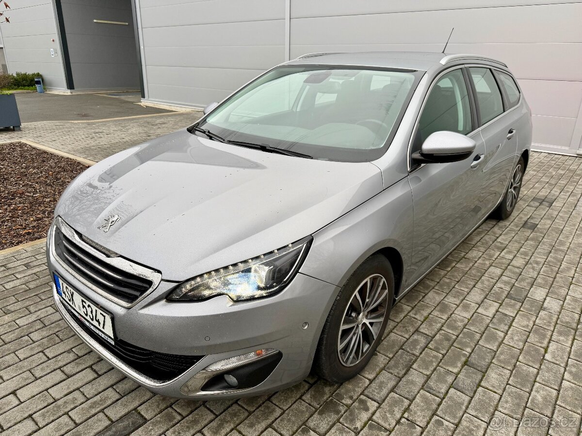Peugeot 308SW Allure koup. ČR LED