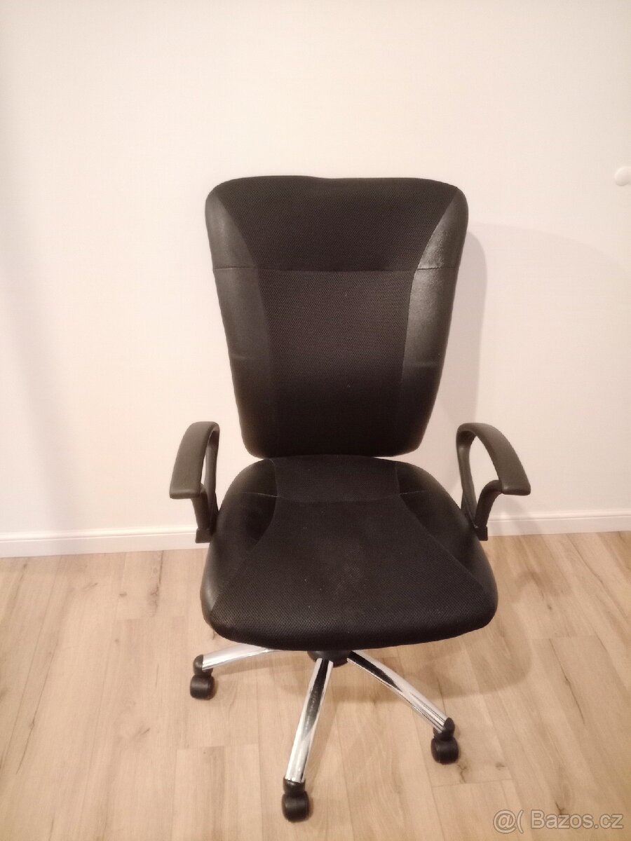 Kancelářská židle
