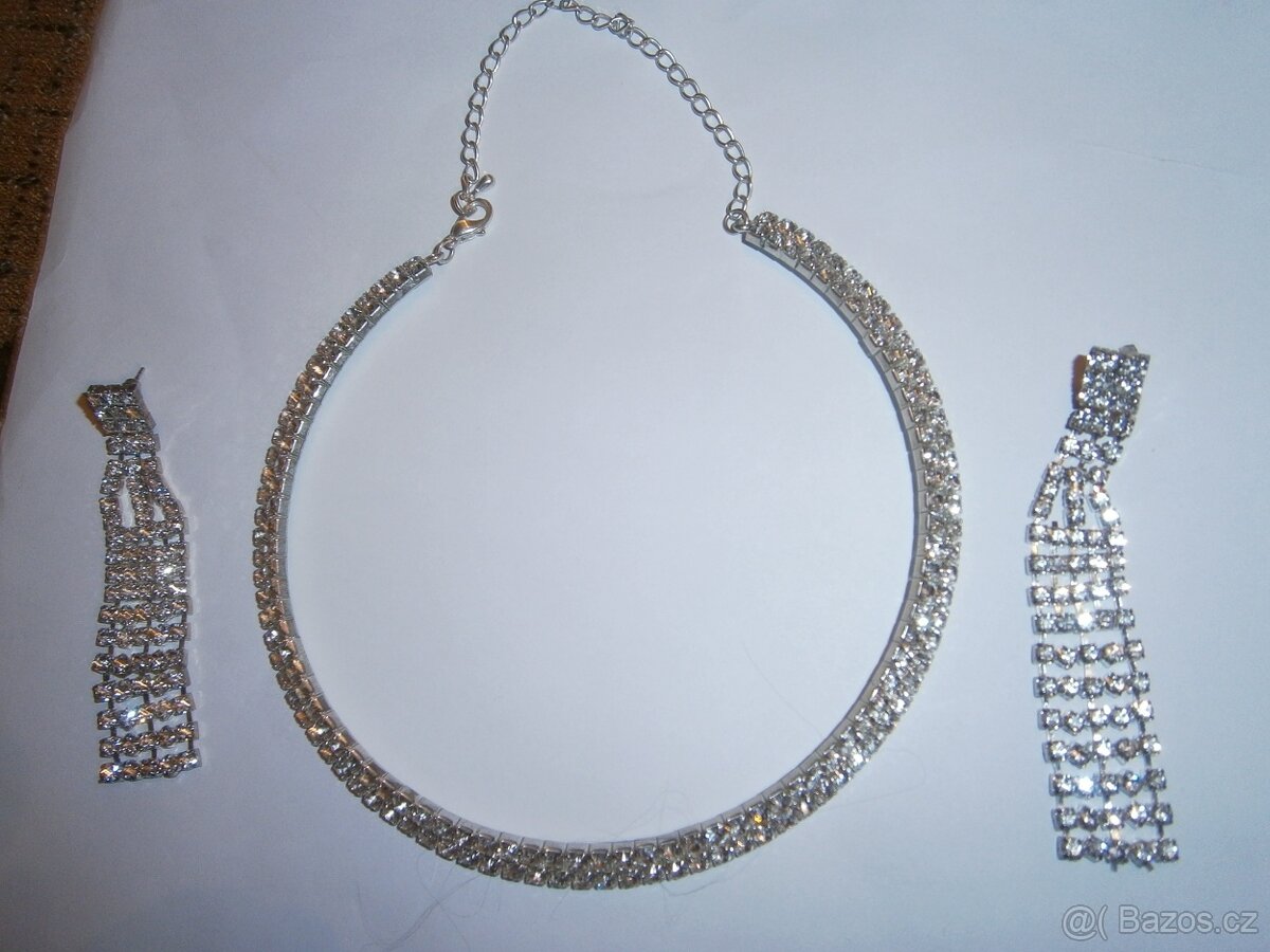 ženě do divadla, na plesy: dárkový set-kolekce