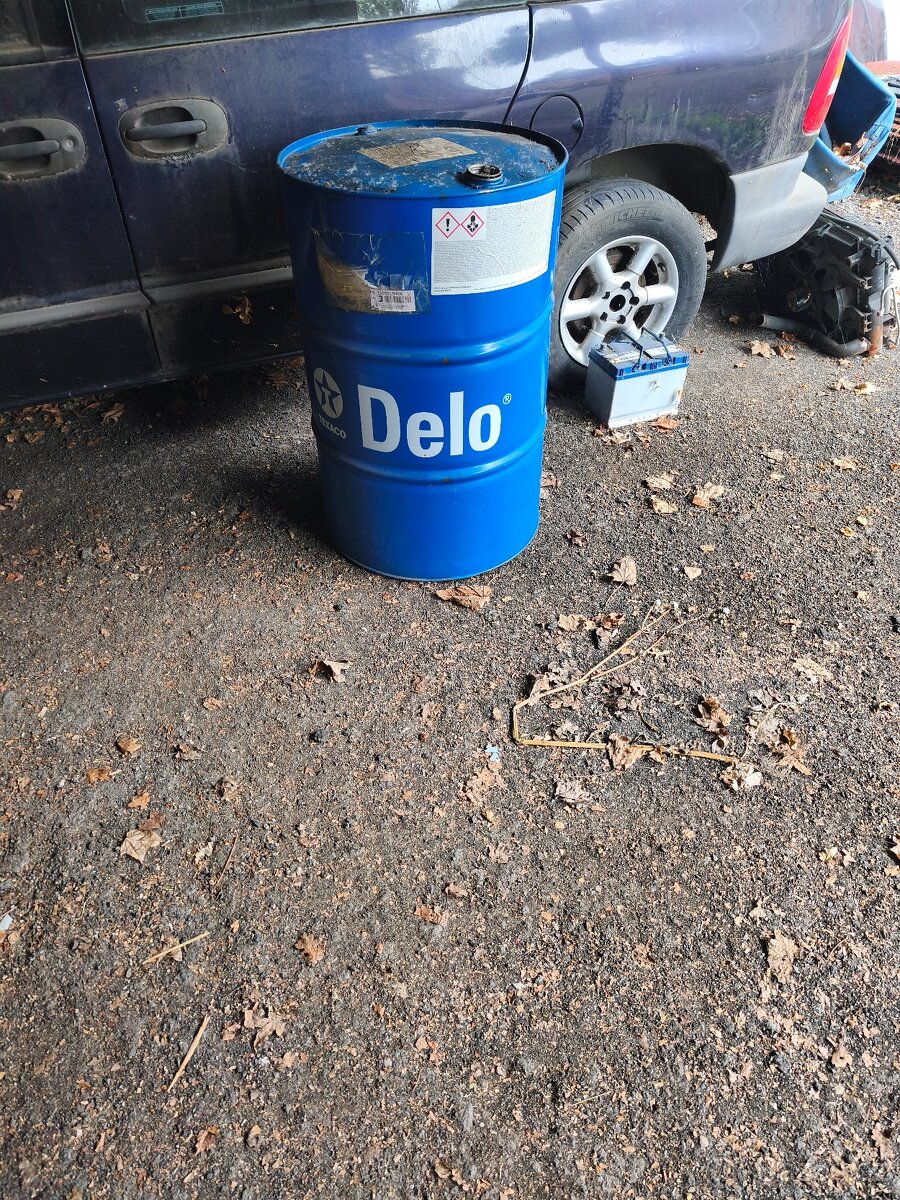Plechové sudy 200 L