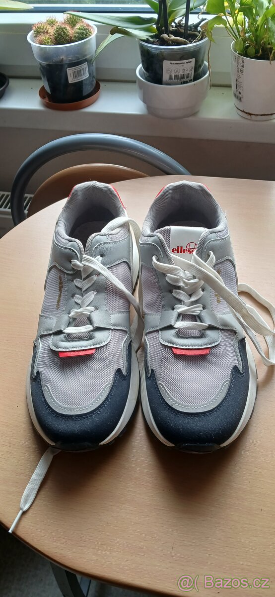 Boty Ellesse