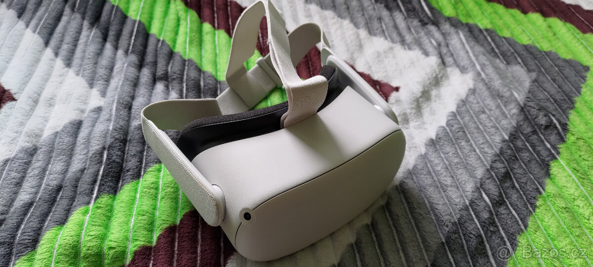 VR Brýle Oculus Quest 2 (64GB)