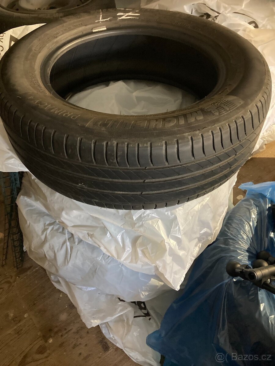 Michelin Letní 215/60R16 99H