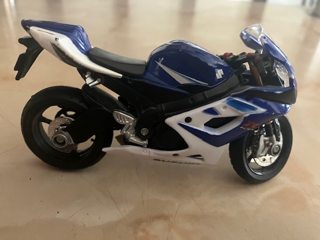 Suzuki GSX-R_1.43