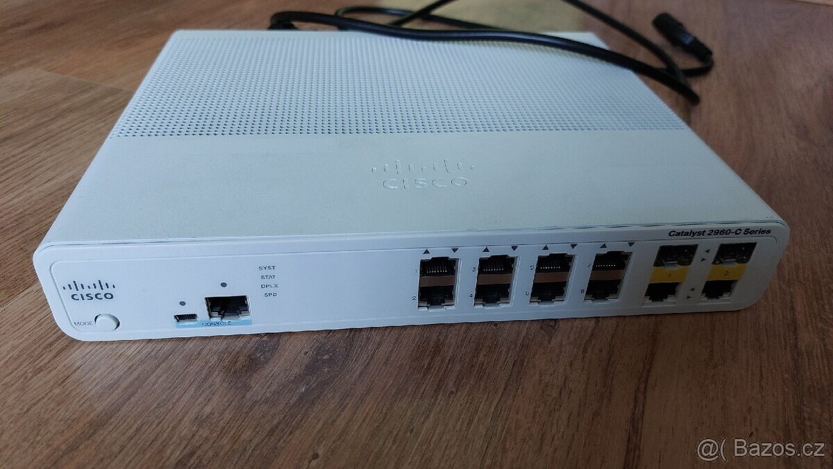 Cisco Catalyst WS-C2960C-8TC