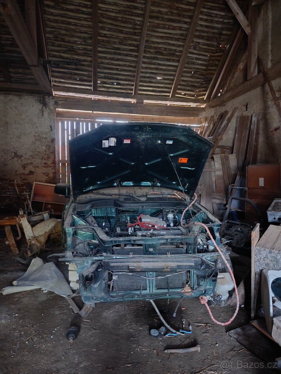 Honda CR-V na náhradní díly odepsaná