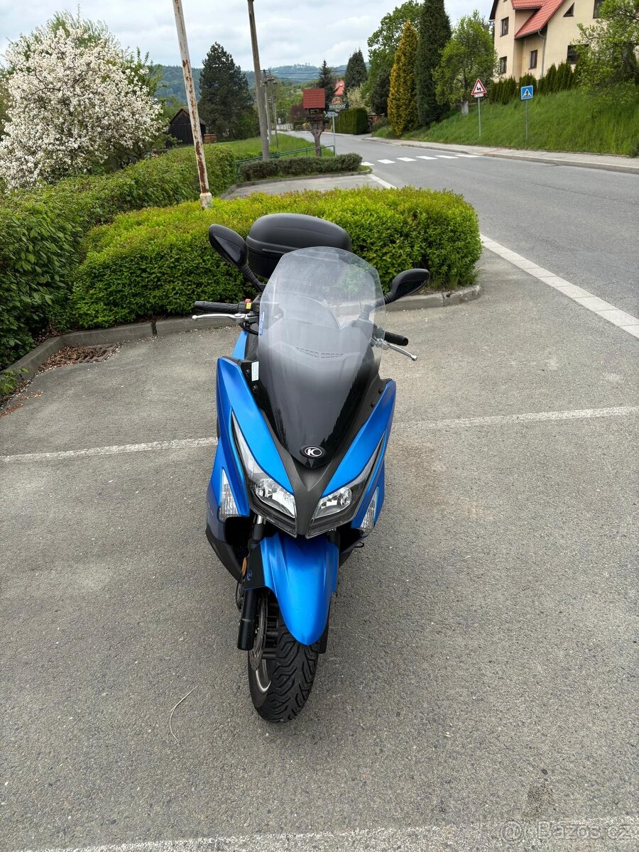 KYMCO X-TOWN 125i = MAXISKÚTR