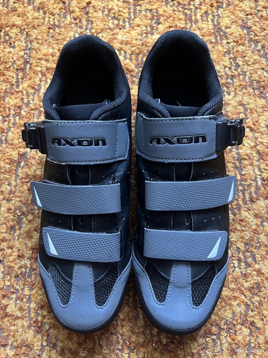 Cyklotretry AXON 44