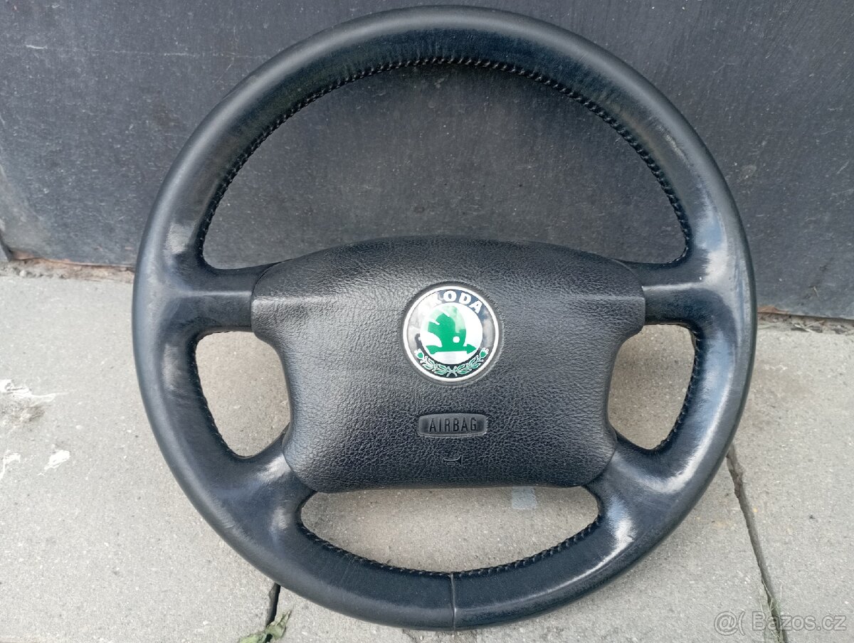 Škoda Octavia 1 kožený volant