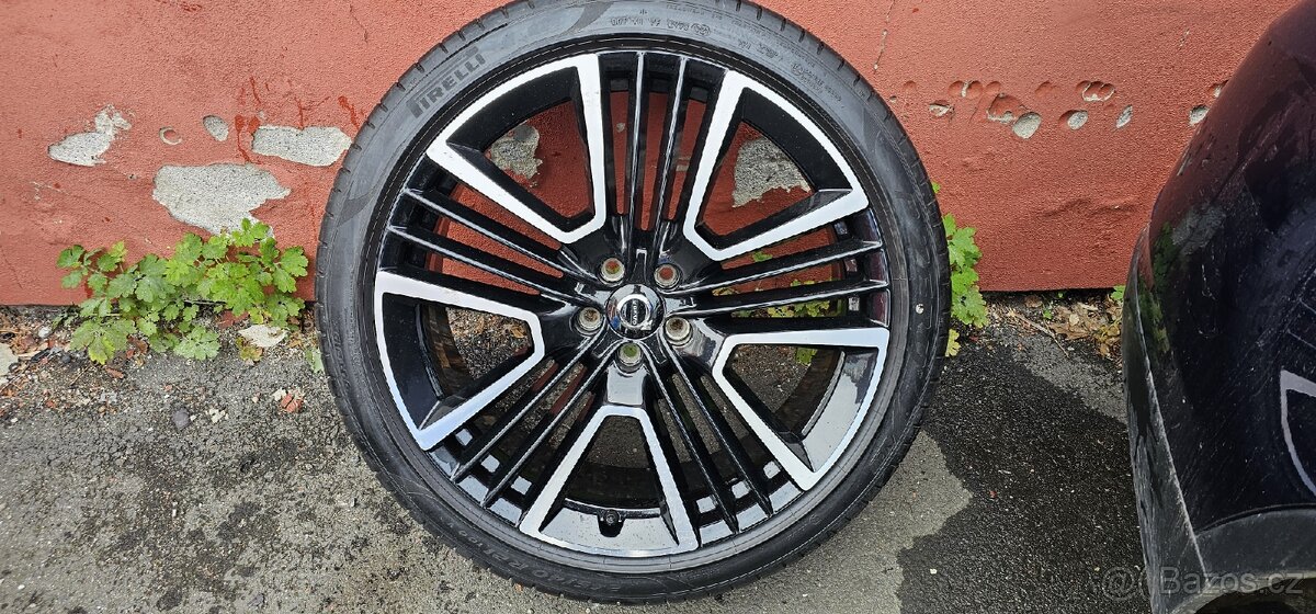 Alu disky Volvo XC 40 21" letní pneu 245/40 R21