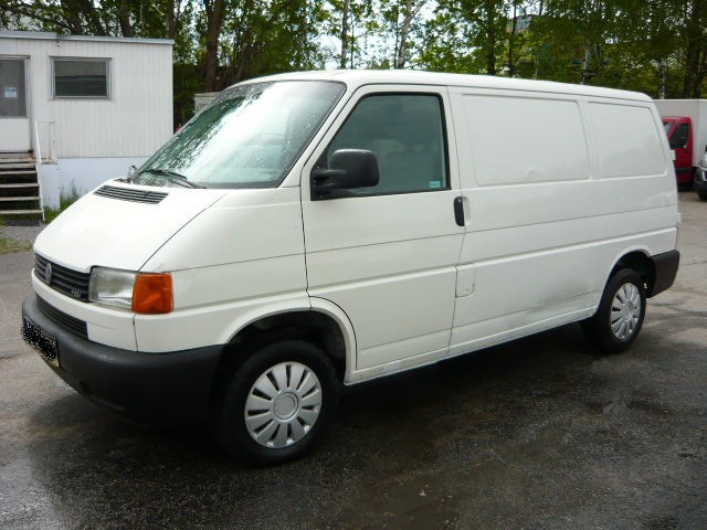 VOLKSWAGEN TRANSPORTER 2.5 TDI