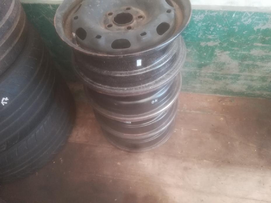 Plechové kola R 14 na Fabii