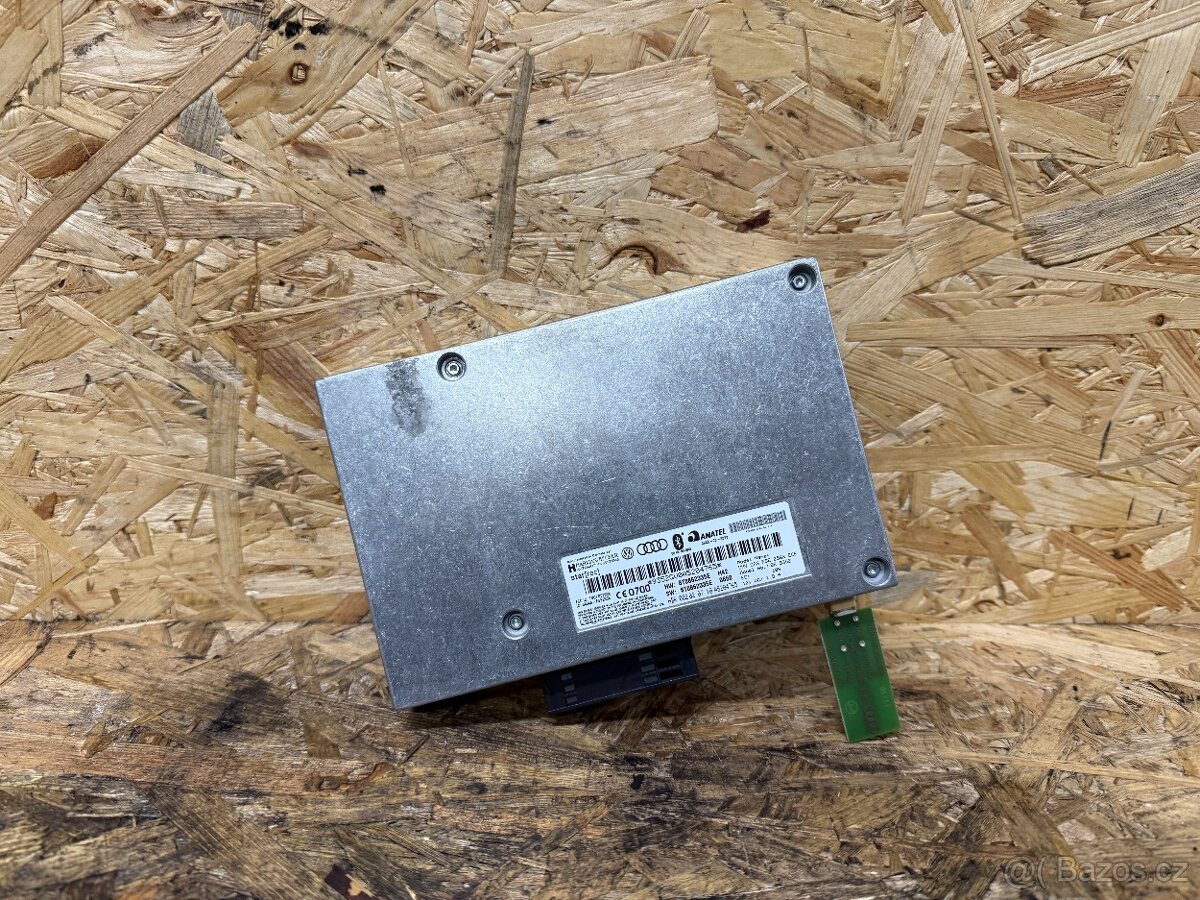 ŘÍDICÍ JEDNOTKA TELEFONU 8T0862335E