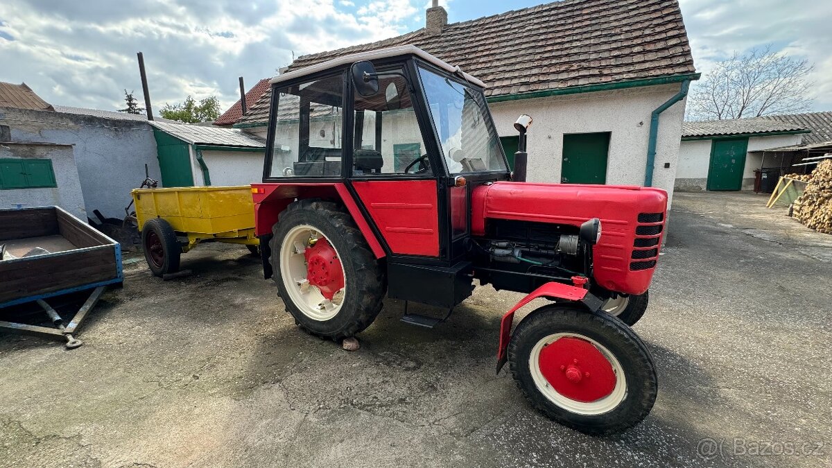 Zetor 4011 / Valník / Pluh