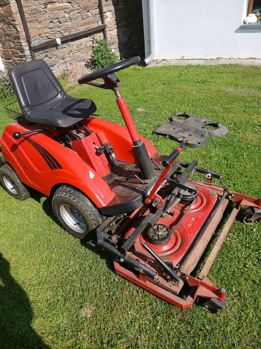 Mulčovací sekacka.