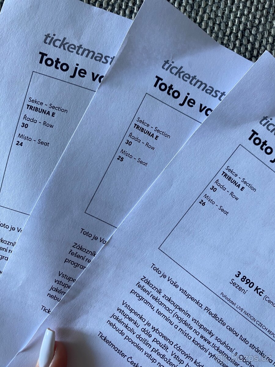 3 x VSTUPENKY NA SEZENÍ AC/DC 26.6.2025