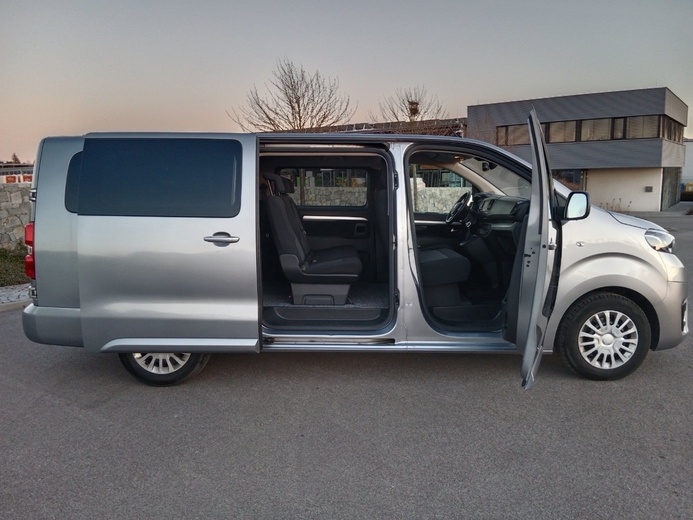 TOYOTA PROACE 2.0D-4D,L2, 150K,9MÍST,ČR,1.MAJ.