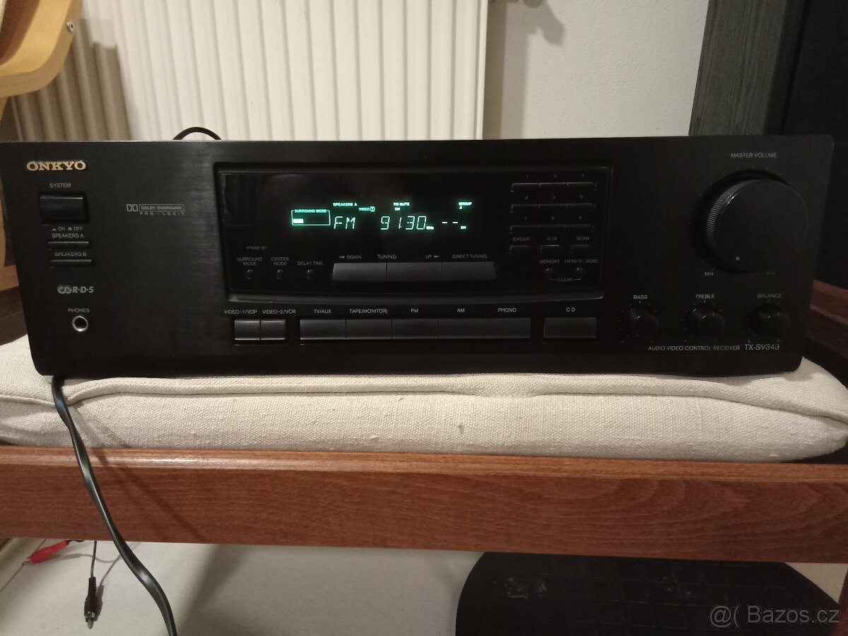 Prodám receiver Zn.ONKYO