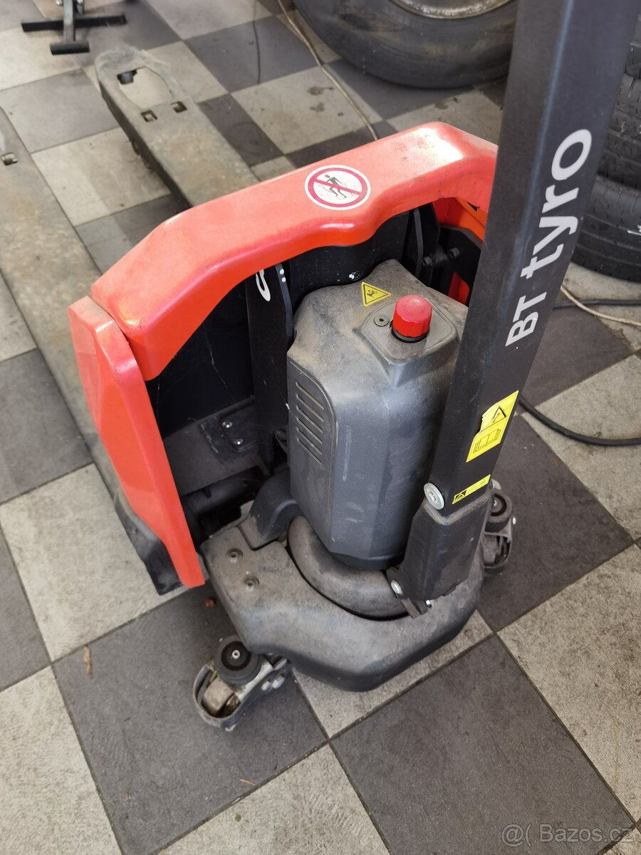Paletový vozík - elektrický