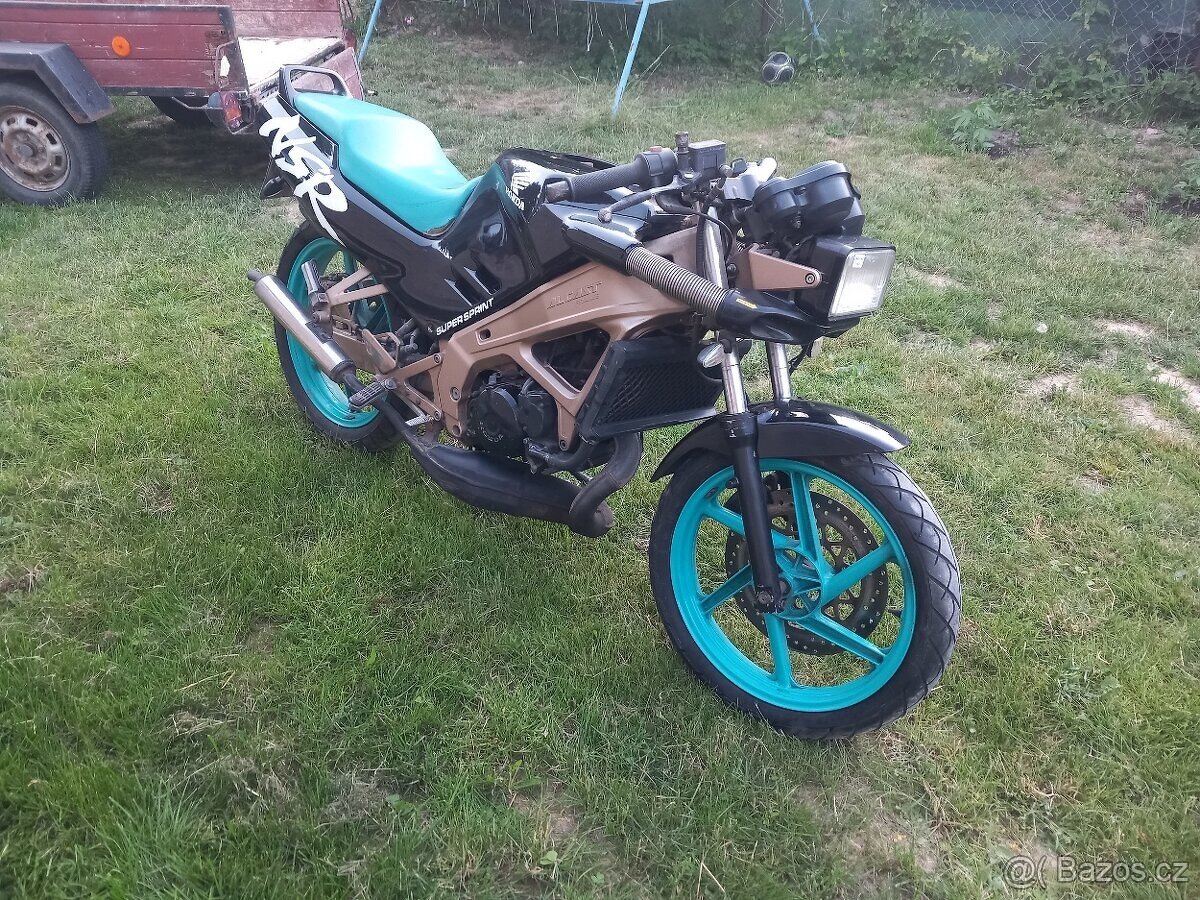 Honda NSR 125f s doklady.