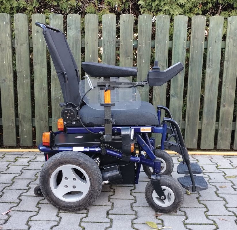 Elektrický invalidní vozík Meyra Champ