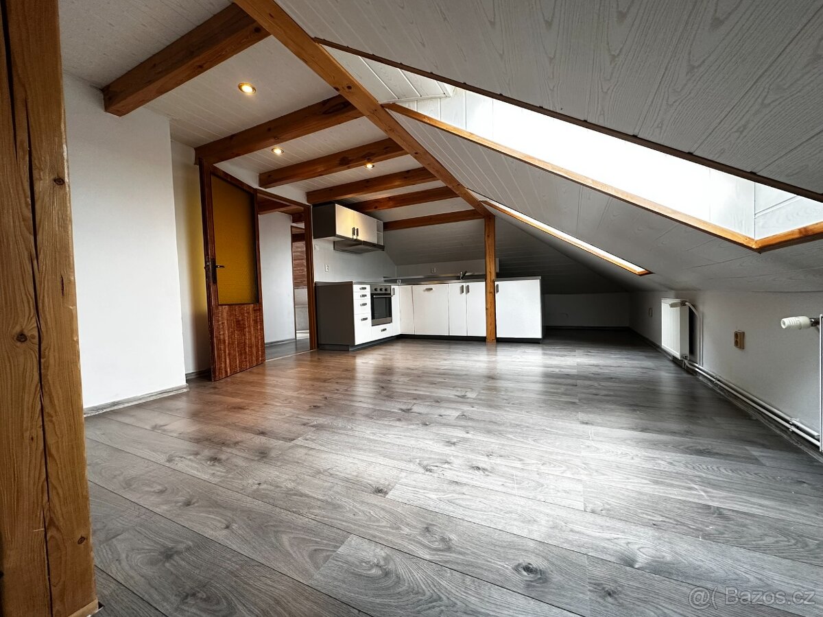 Rakovnicko - Mutějovice - prodej vícegeneračního RD