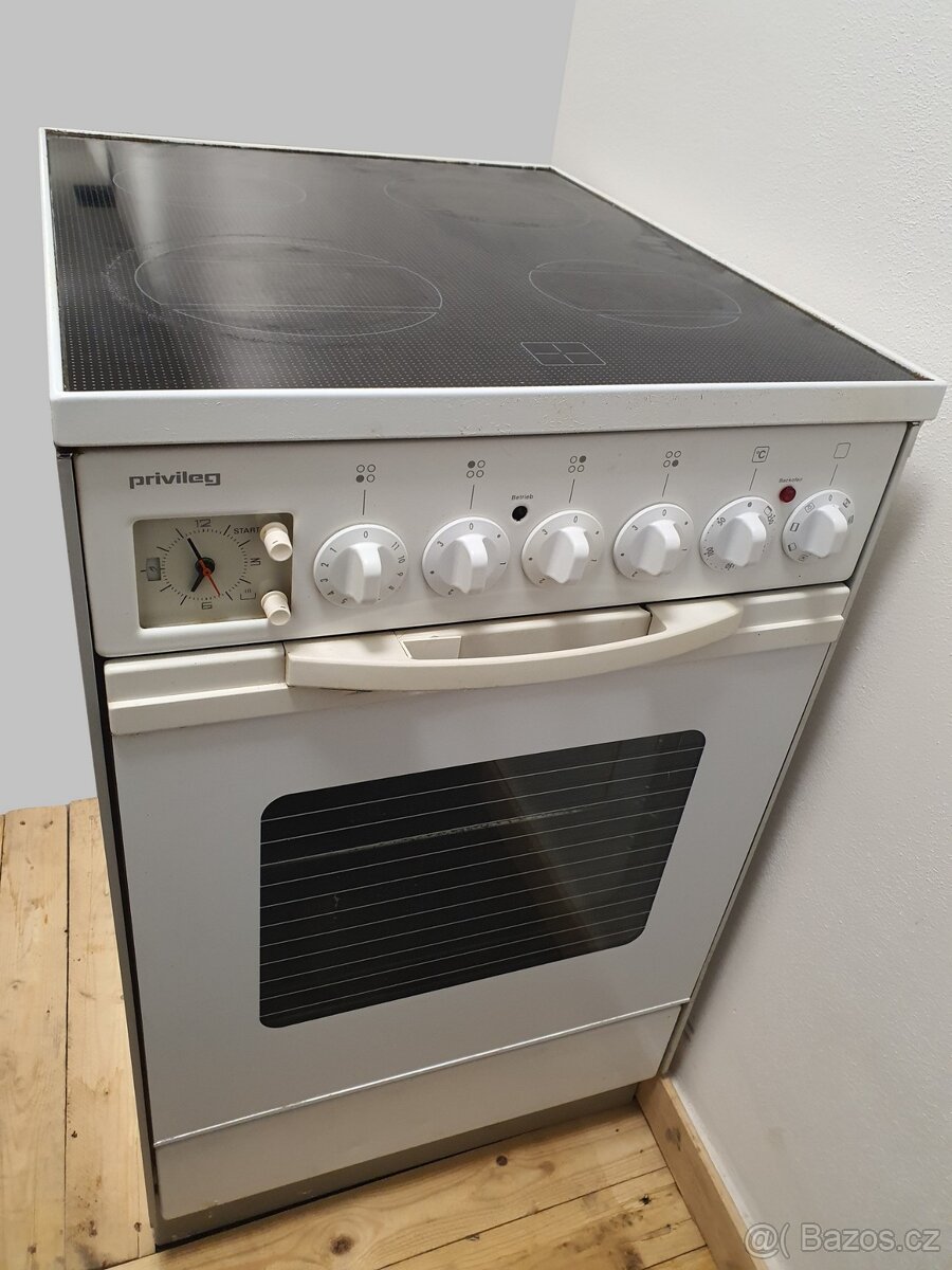 s dovozem na 220V elektrický sporák - horký vzduch