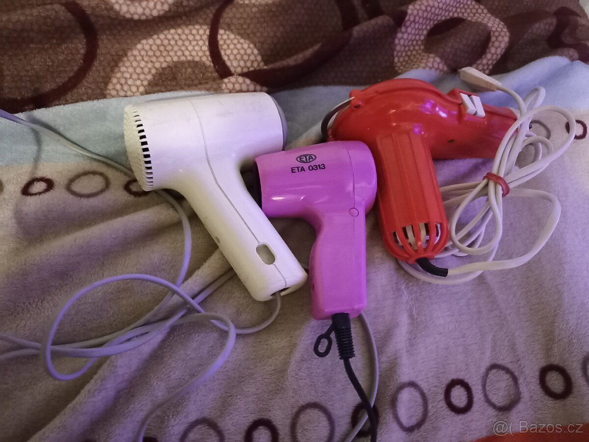 Retro feny na vlasy bílí a fialový