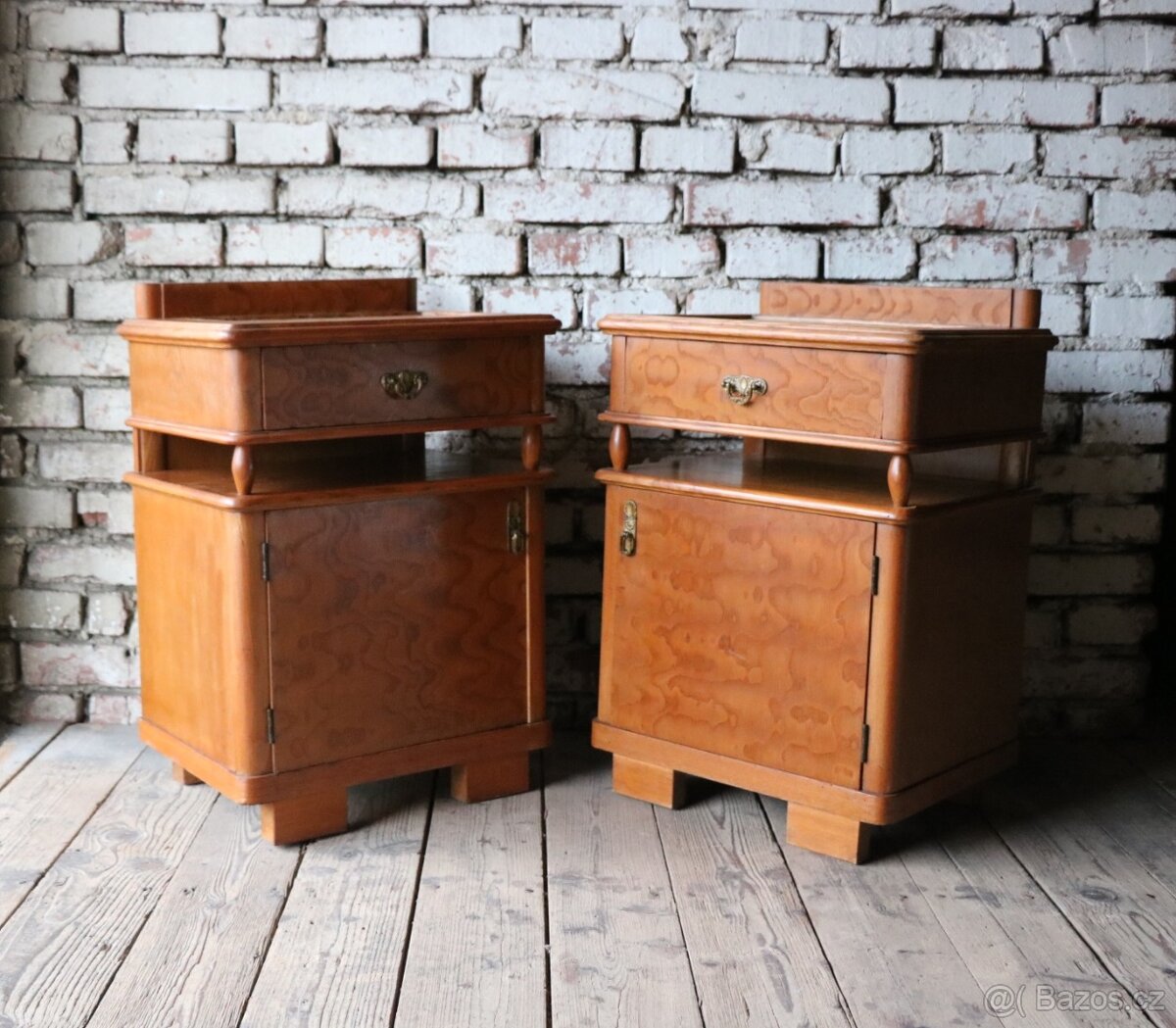 Noční stolky / secese / 20. léta 20. století