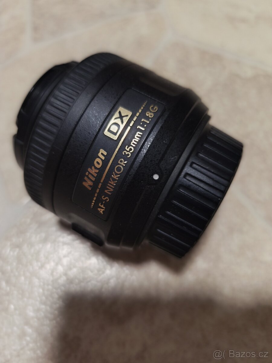 NIKON 35 mm f/1,8 AF-S G DX