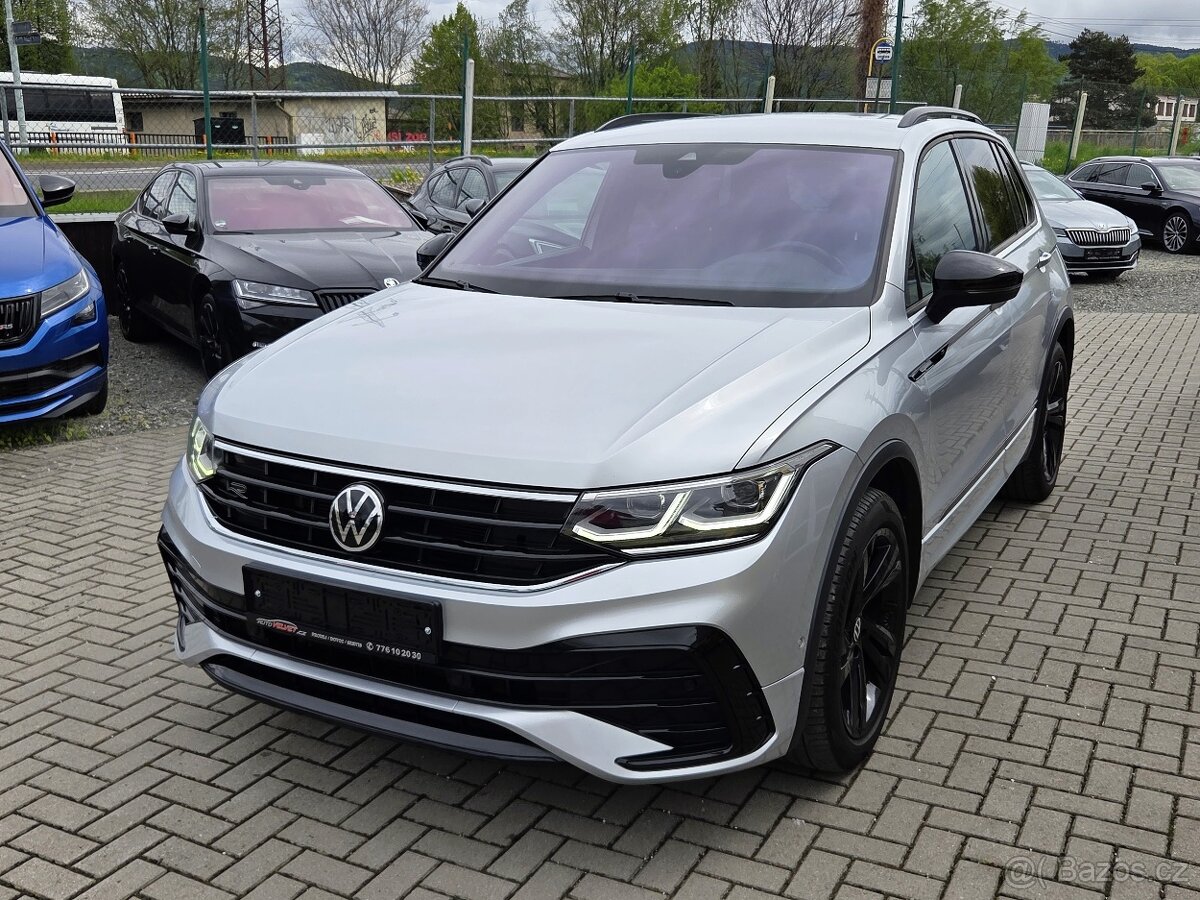 VW Tiguan RLine DSG 4x4 FullLED VIRTUAL HUD TAŽNÉ
