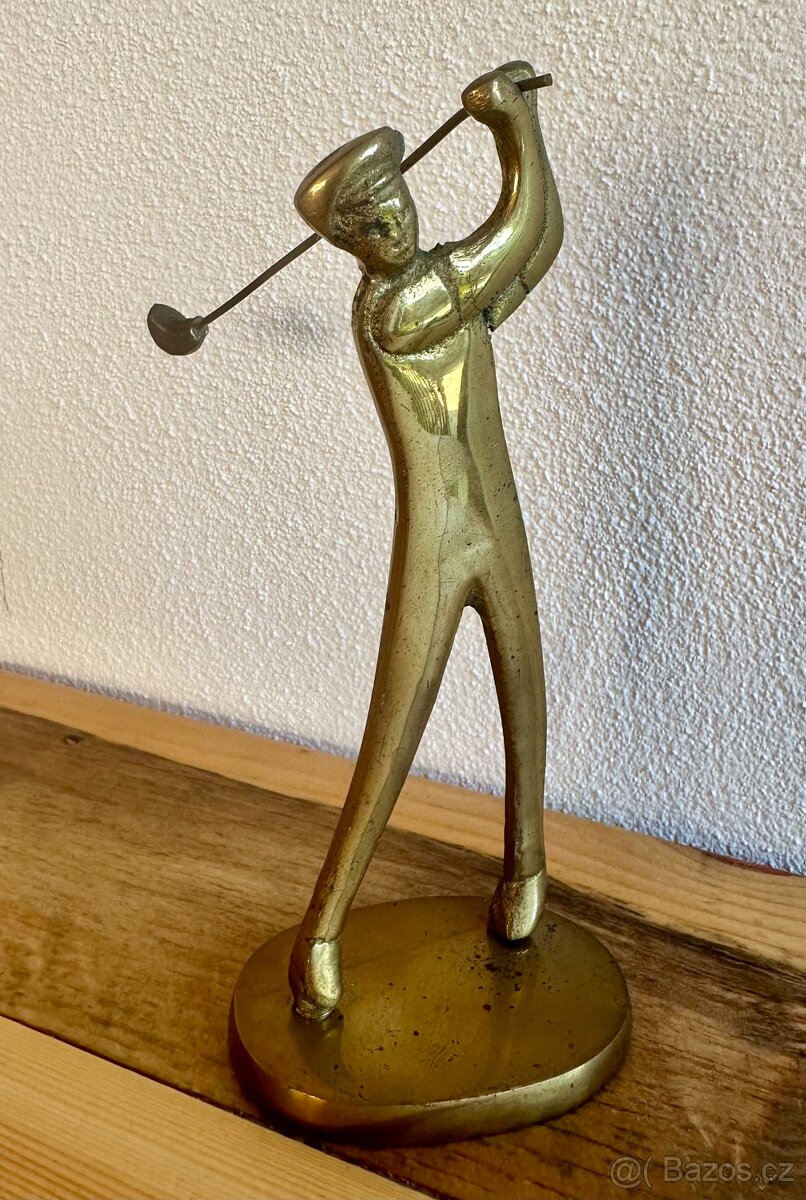 Těžítko soška dekorace golf golfista mosaz
