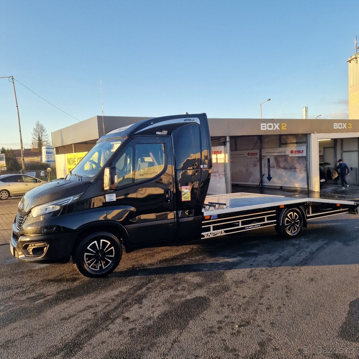Iveco Daily 35 S 18 - odtahovka do 3,5t.