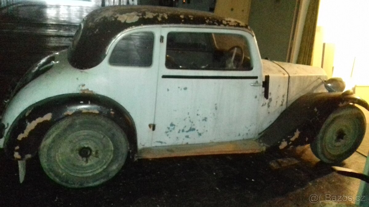 Tatra 57