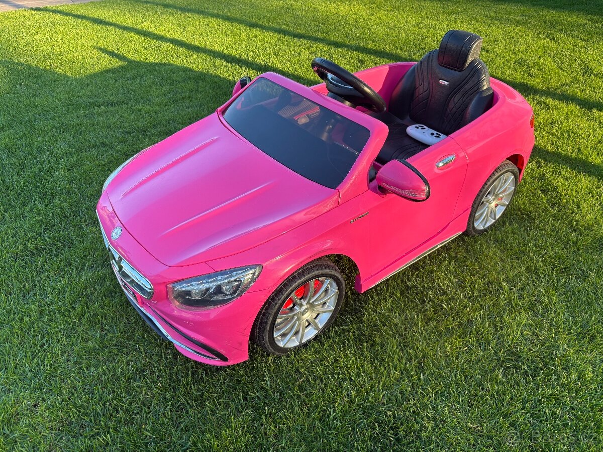 Elektrické autíčko mercedes s dálkovým ovladačem
