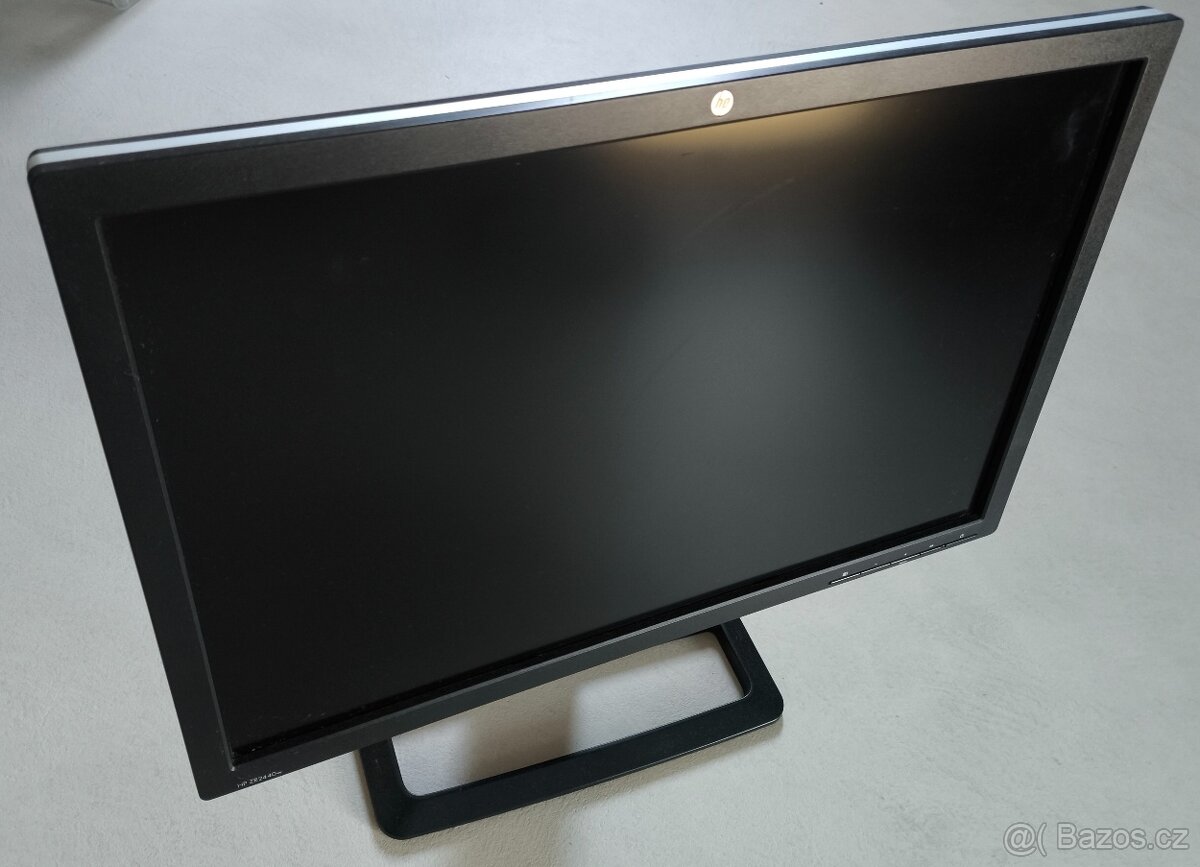 24" Monitor HP ZR2440W