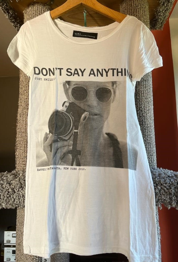 delší bílé tričko ZARA