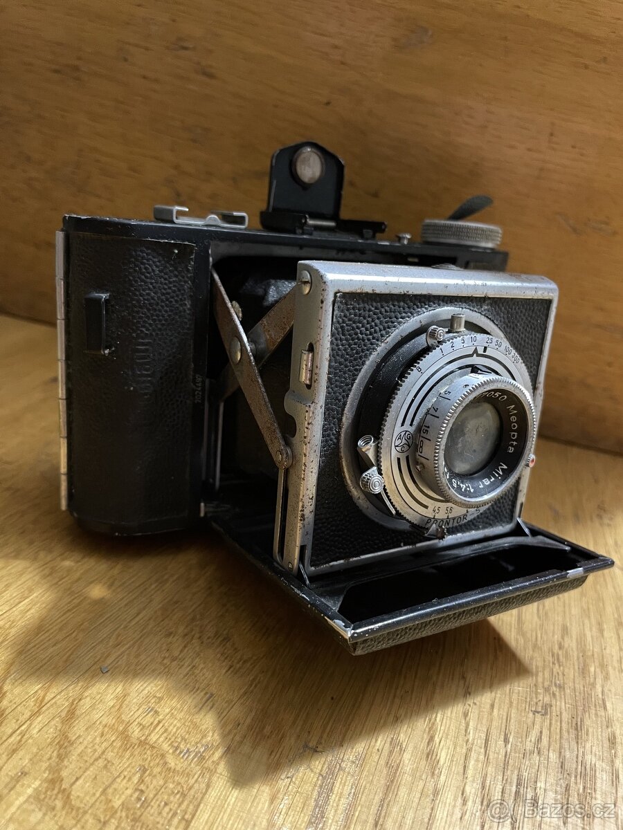 RETRO FOTOAPARÁT