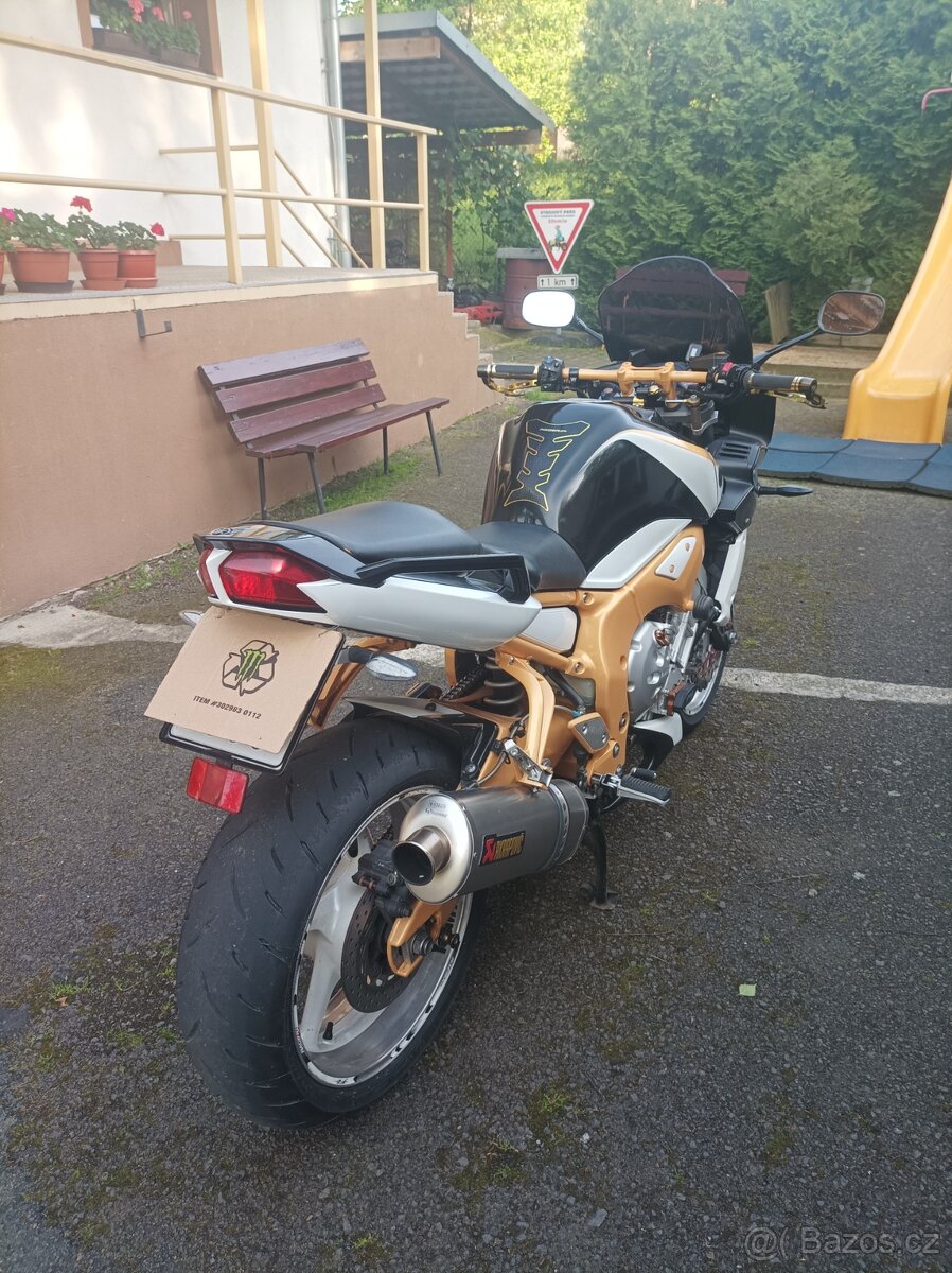 Yamaha FZ1
