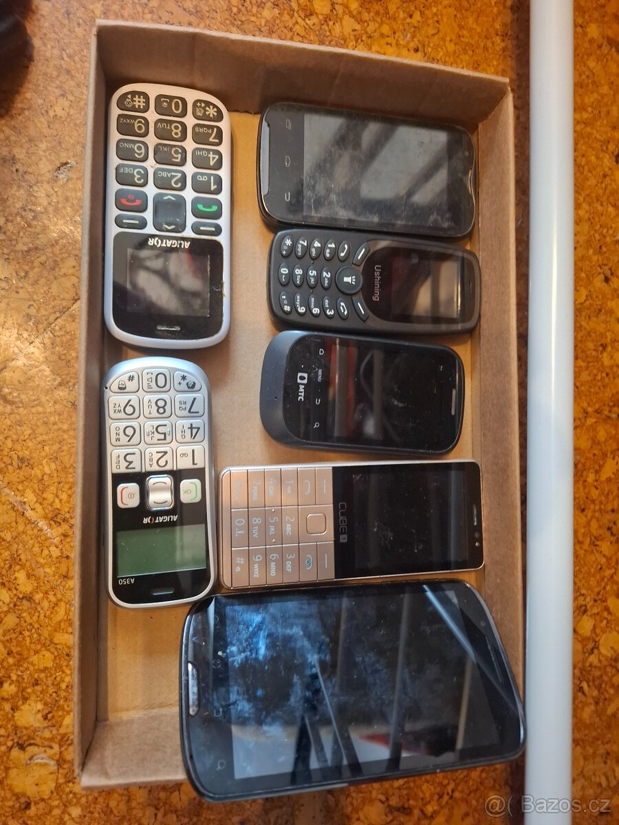 Staré mobily nefunkční