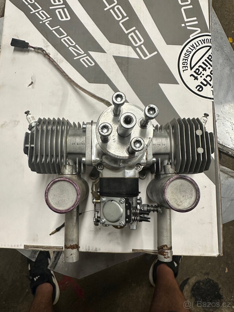 40 cc twin stringer