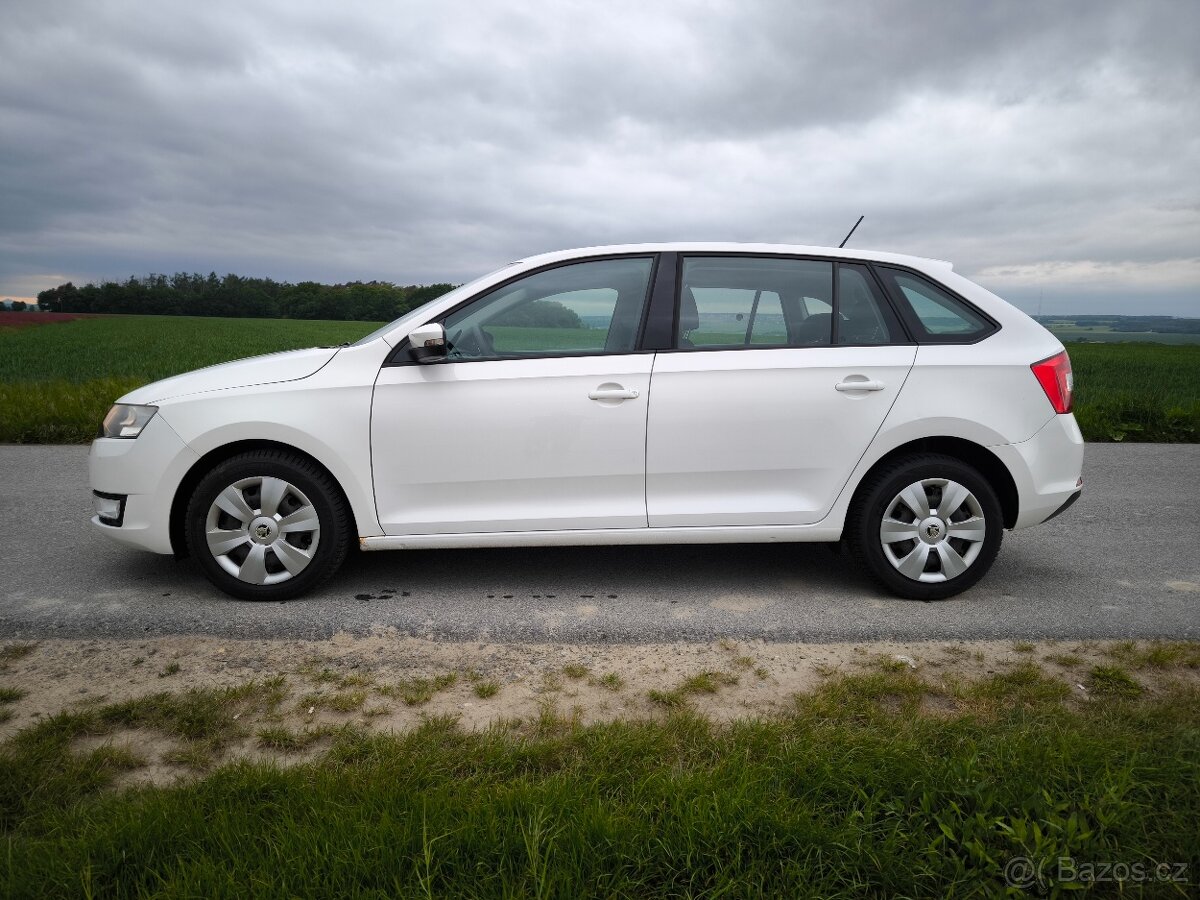 skoda rapid spaceback  male km