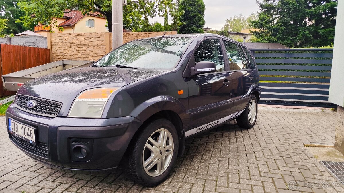 Ford fusion 1.4i benzín